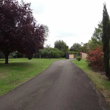 Virage De Mulsanne Location * Arnage